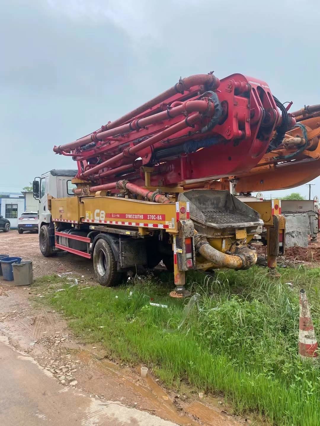 52m Used Truck Concrete Pump 38t , Renew Mounted Concrete Pump