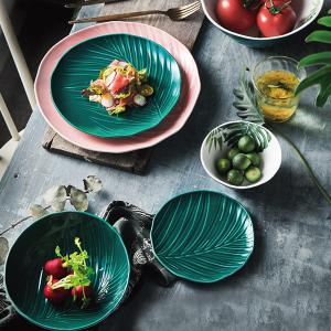 China SGS 15cm Dessert Porcelain Serving Platters For Wedding Party wholesale