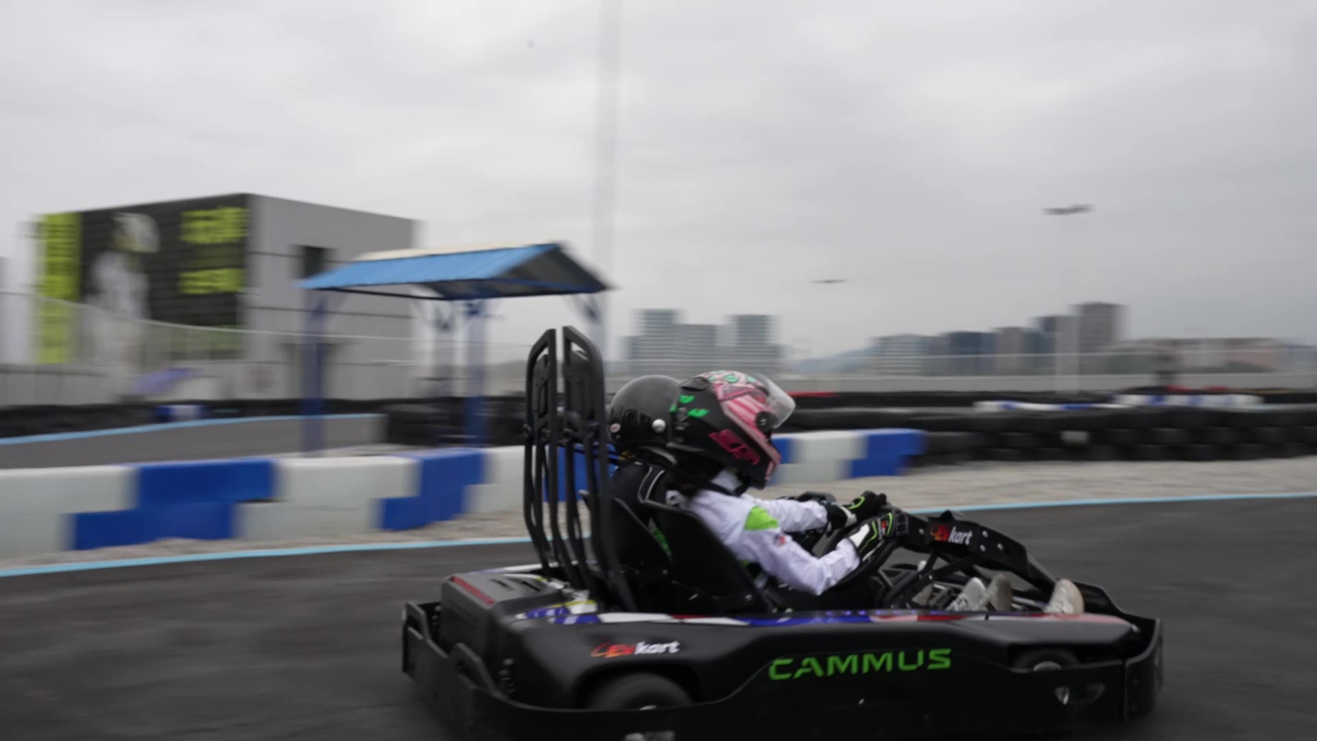 Kids Racing Electrical Go Kart Indoor 70km/H Alloy Steel Frame 48Nm
