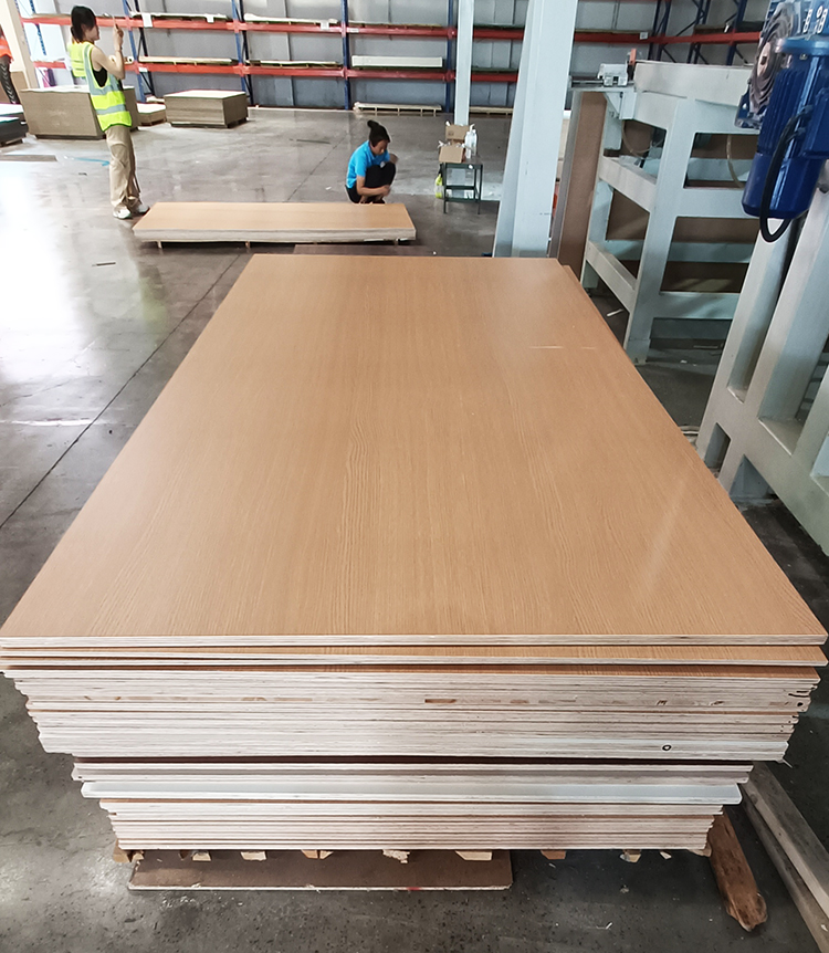mdf board 2-25mm Plain MDF Board 18mm E1 E2 Grade Raw mdf board