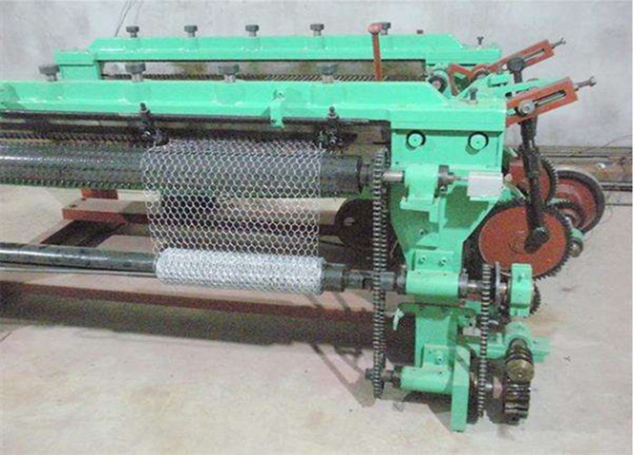 380V Customized Hexagonal Mesh Machine , Chicken Mesh Making Machine Easy Operate