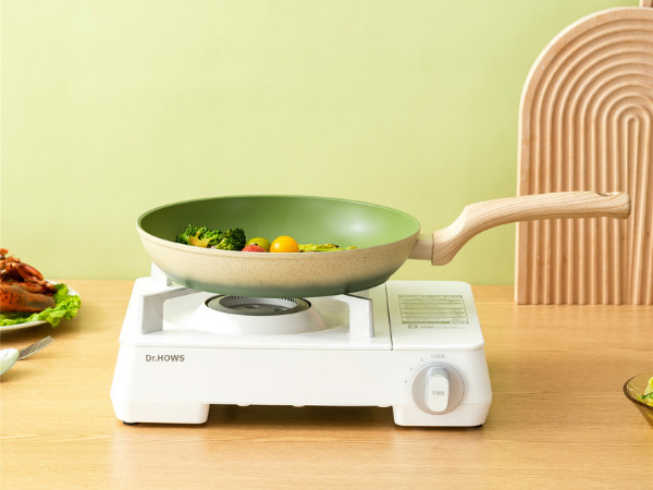 Oven Safe Aluminum Frying Pan 10.25Inch With Silicone Handle