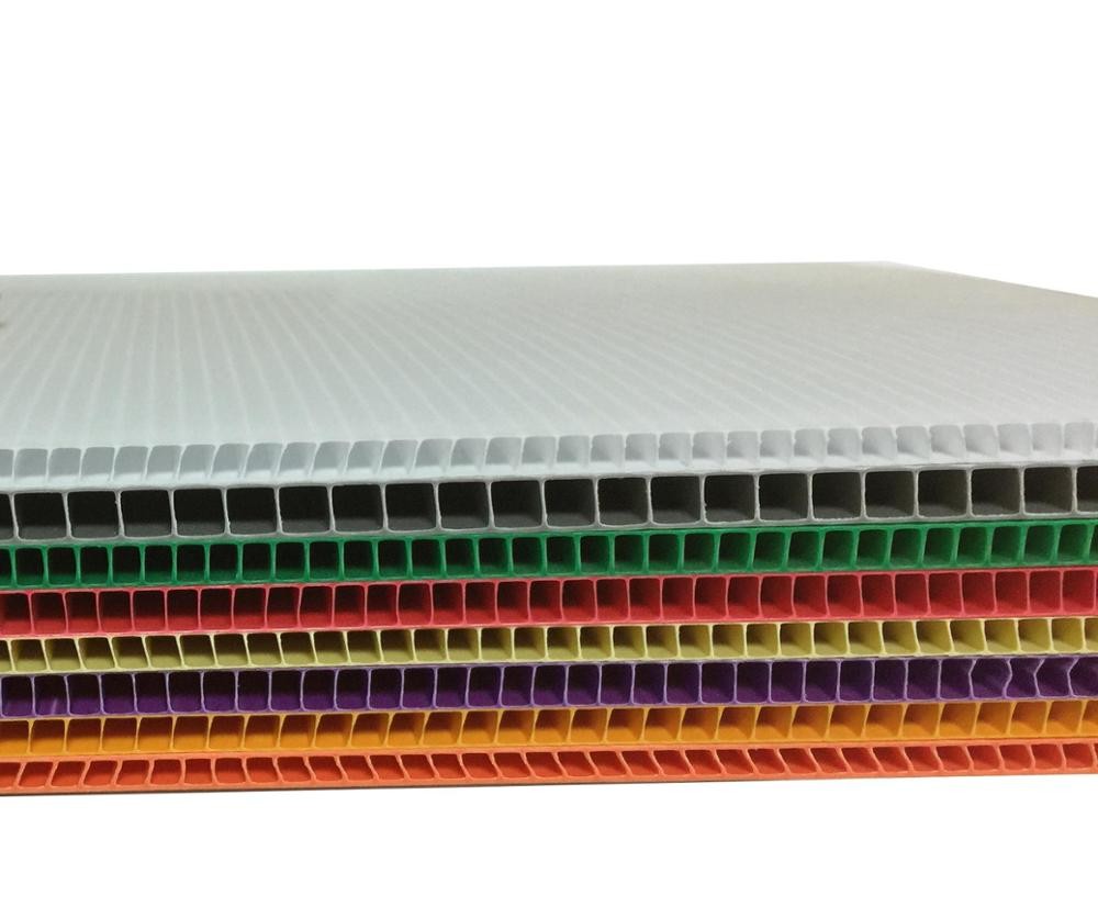 Weather Resistant PP Corrugated Plastic Sheets Customized Die Cut Size