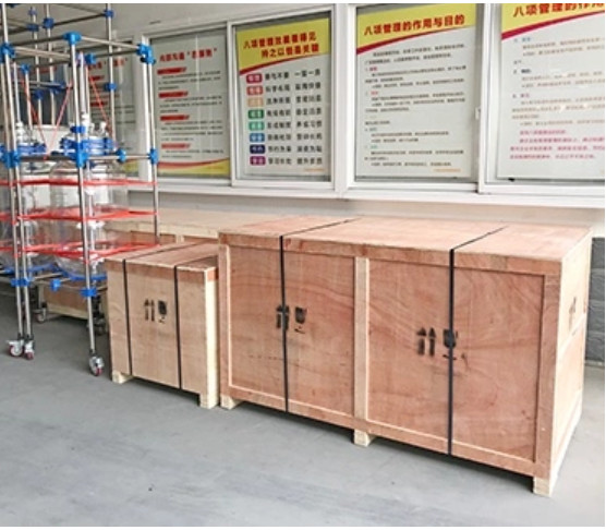 Ptfe Sealing Single Layer Glass Reactor , Jacketed Glass Reactor With Cold Trap Chiller