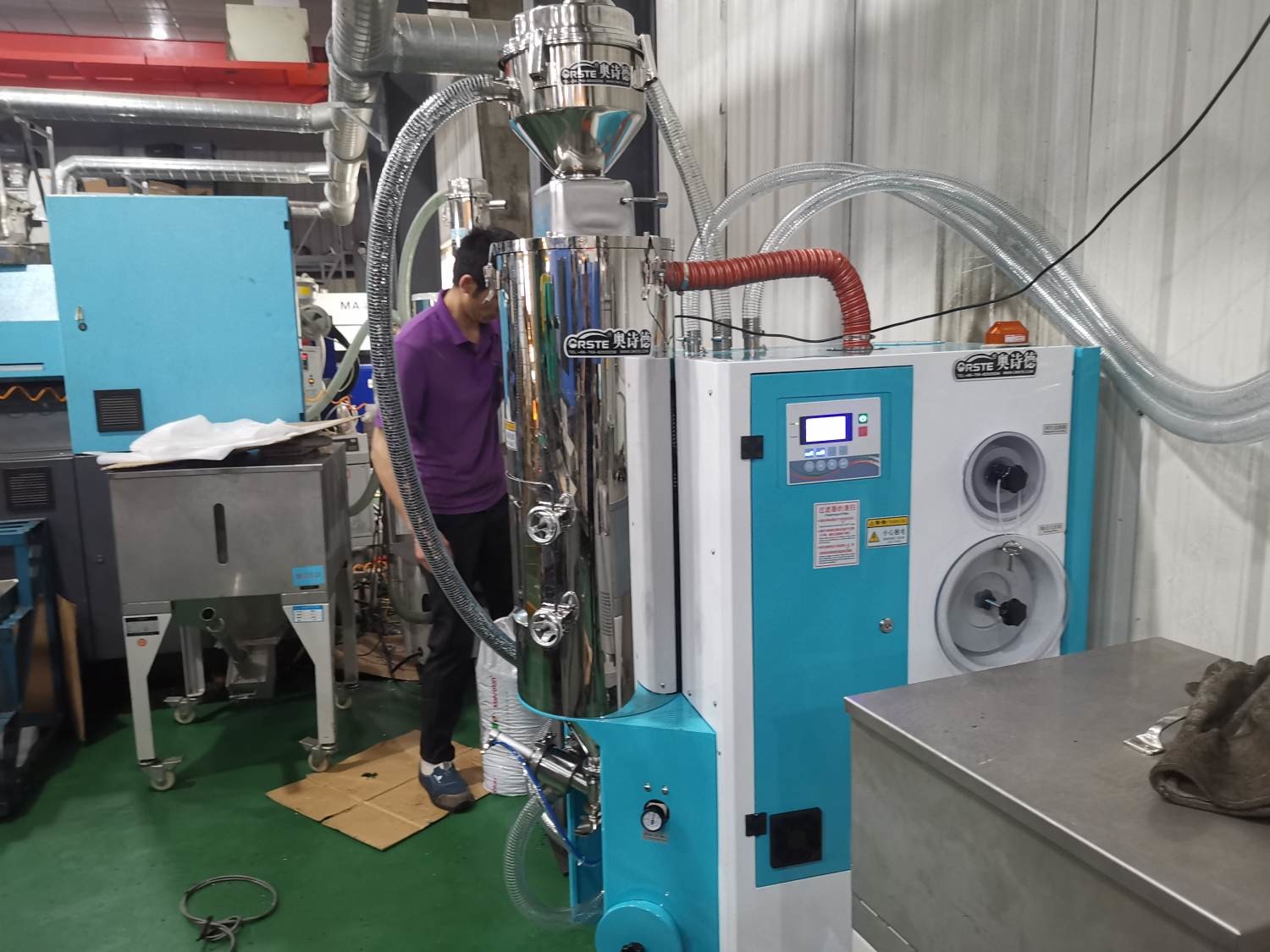 Plastic Industrial Dehumidifying Dehumidifier Hot Dry Air Heatless Dryer with Compressed Air Drying COD-200/180A