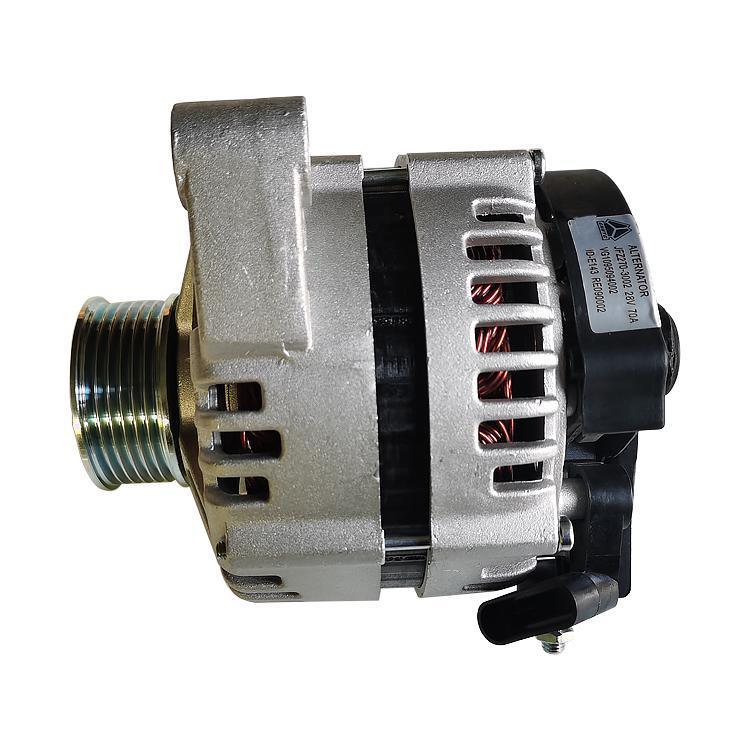 Shacman Sinotruk HOWO A7 Truck Engine Parts Weichai Alternator Vg1095094002