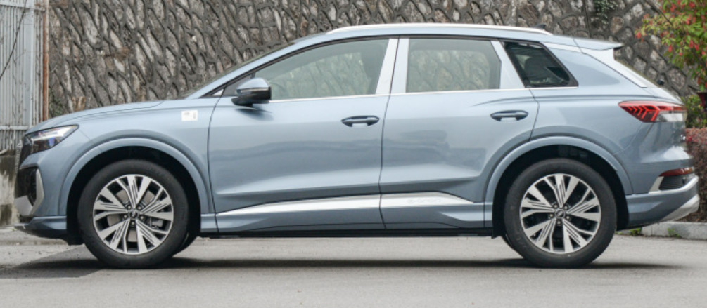 AUDI Q4-Etron 2023 40 E-Tron Quattro CHUANGJINGZHAIYEXIANG Vision Pure Electric