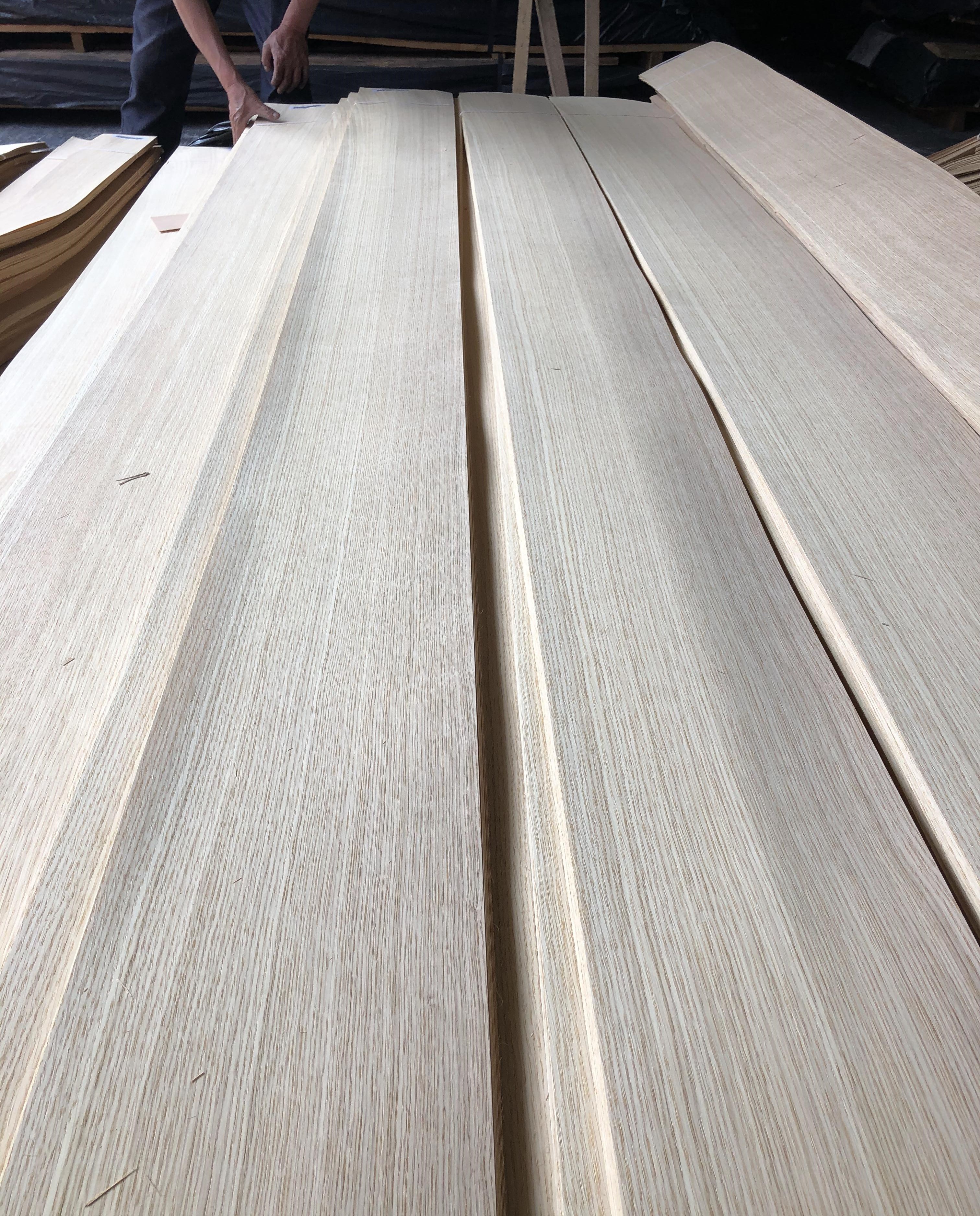 Wood Veneer Natural White Oak Veneers Mountain/ Straight Grain Oak White Sheets