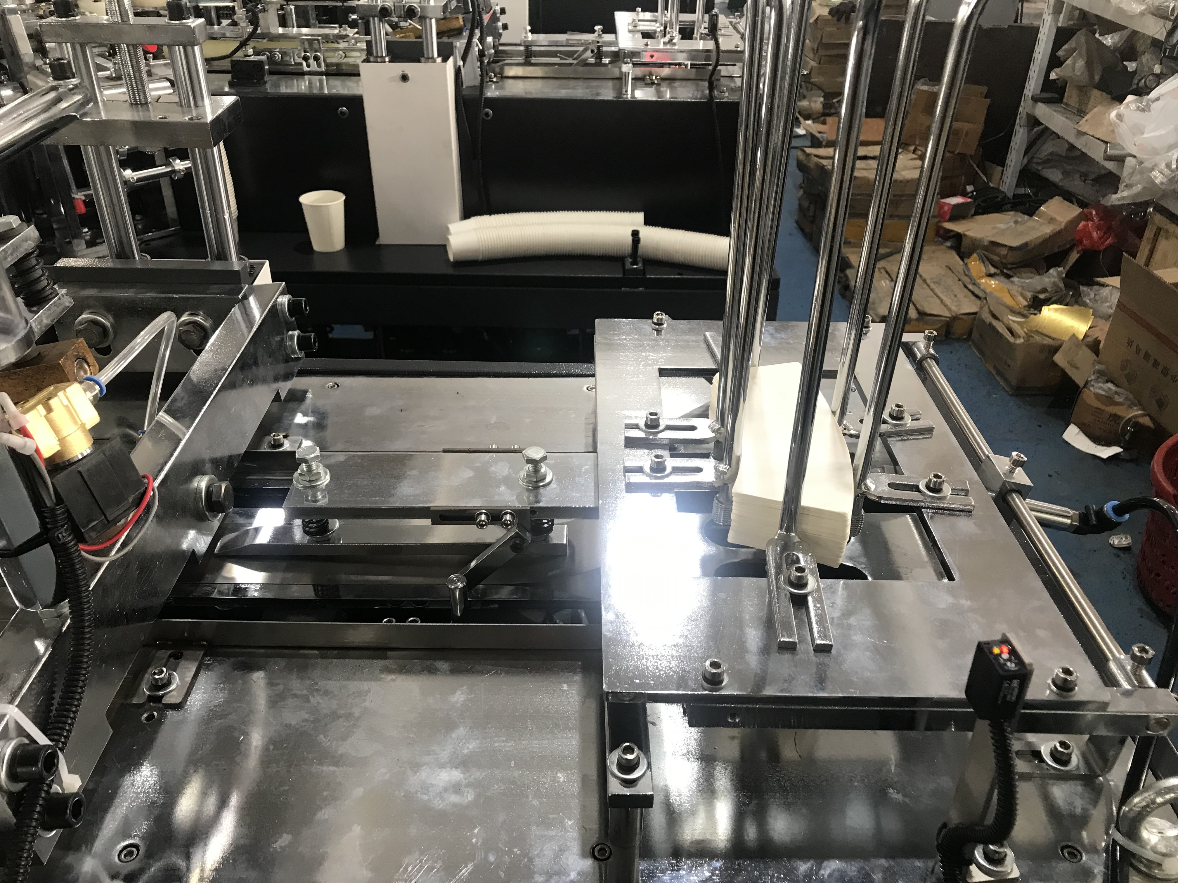 High Speed Paper Tea Cup Making Machine Disposable Paper Cup Forming Machine with Attractive and Professional Design