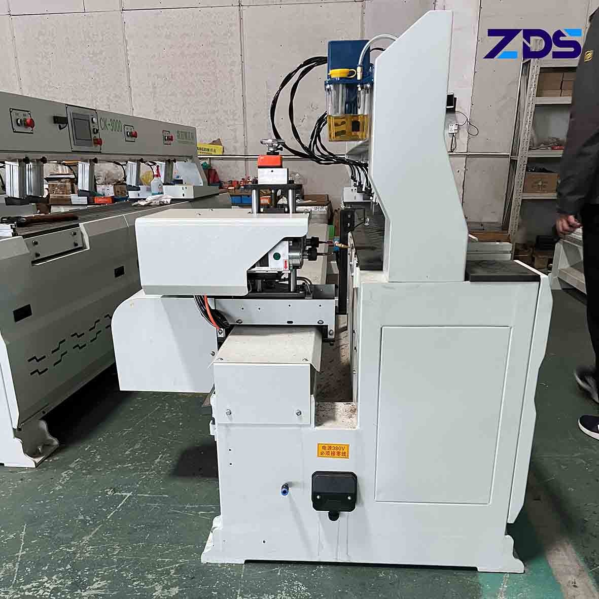 Electric Oil Injection CNC Side Hole Drilling Machine For Shelf