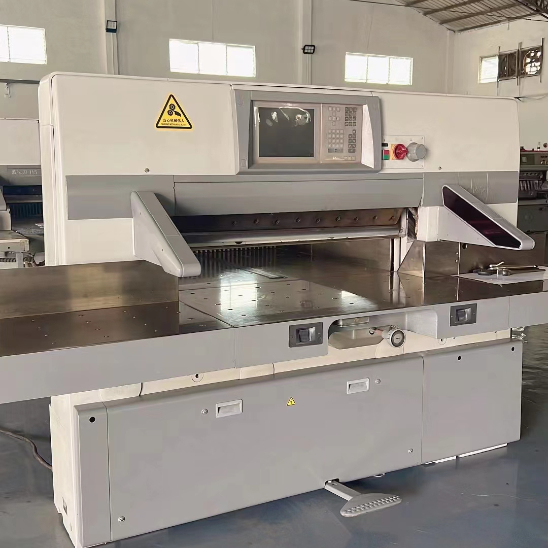 Other Applications 2500mm Max. workable width Hydraulic CNC Guillotine Shearing Machine