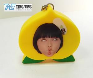 China Funny Cute Yellow Music Keychain Key Chain ABS 3Pcs Battery wholesale