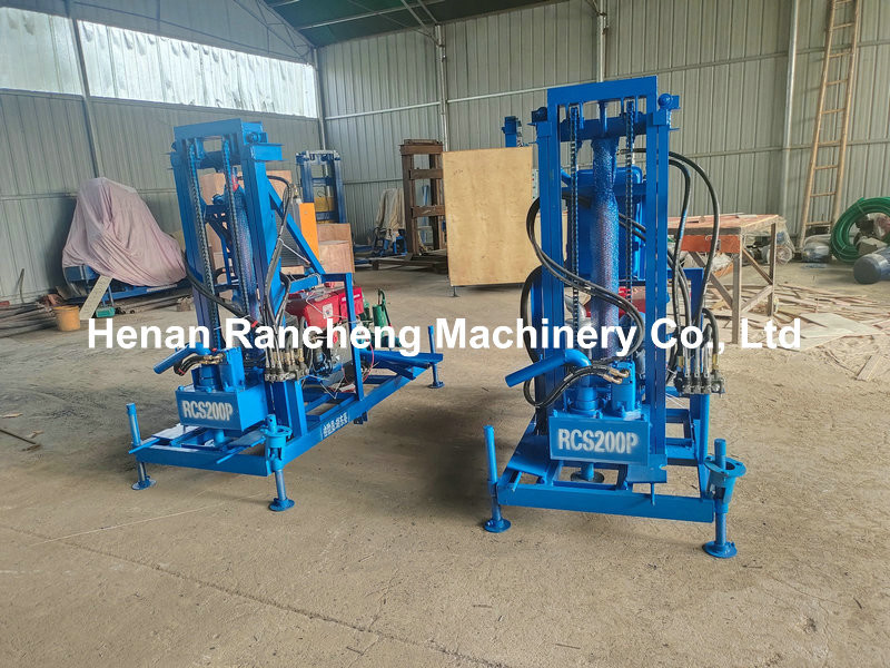 Two Wheels Portable Water Well Drilling Equipment 22HP Power 150m Drilling Depth