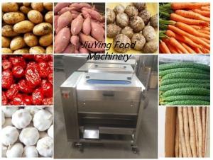 China Big Capacity 300~500KG/H  Potato Washing And Peeling Machine With Nylon Wire Brush wholesale