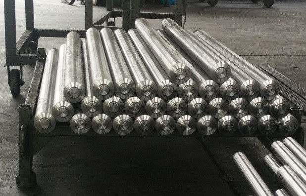 1m - 8m Hydraulic Piston Rods Quenched / Tempered CK45 , 42CrMo4