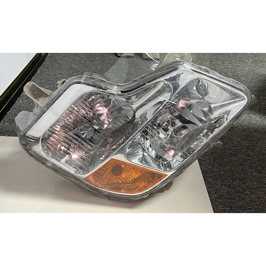 Dongfeng Truck Spare Parts LED Headlight Assembly with Indicator Performance