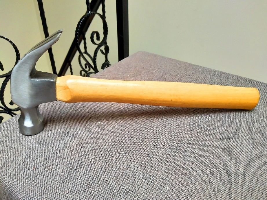 16oz American Type Steel Claw Hammer with Natural Color Wooden handle and Grade A polishing Surface