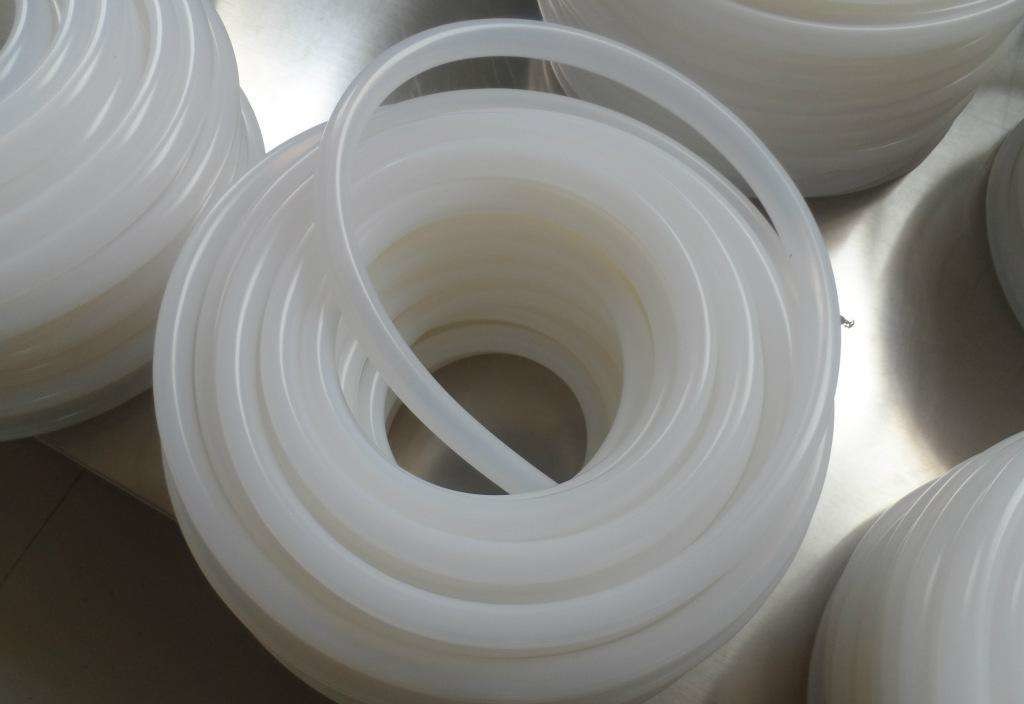 Shock Resistant High Temp Silicone Tubing FDA LFGB Approved