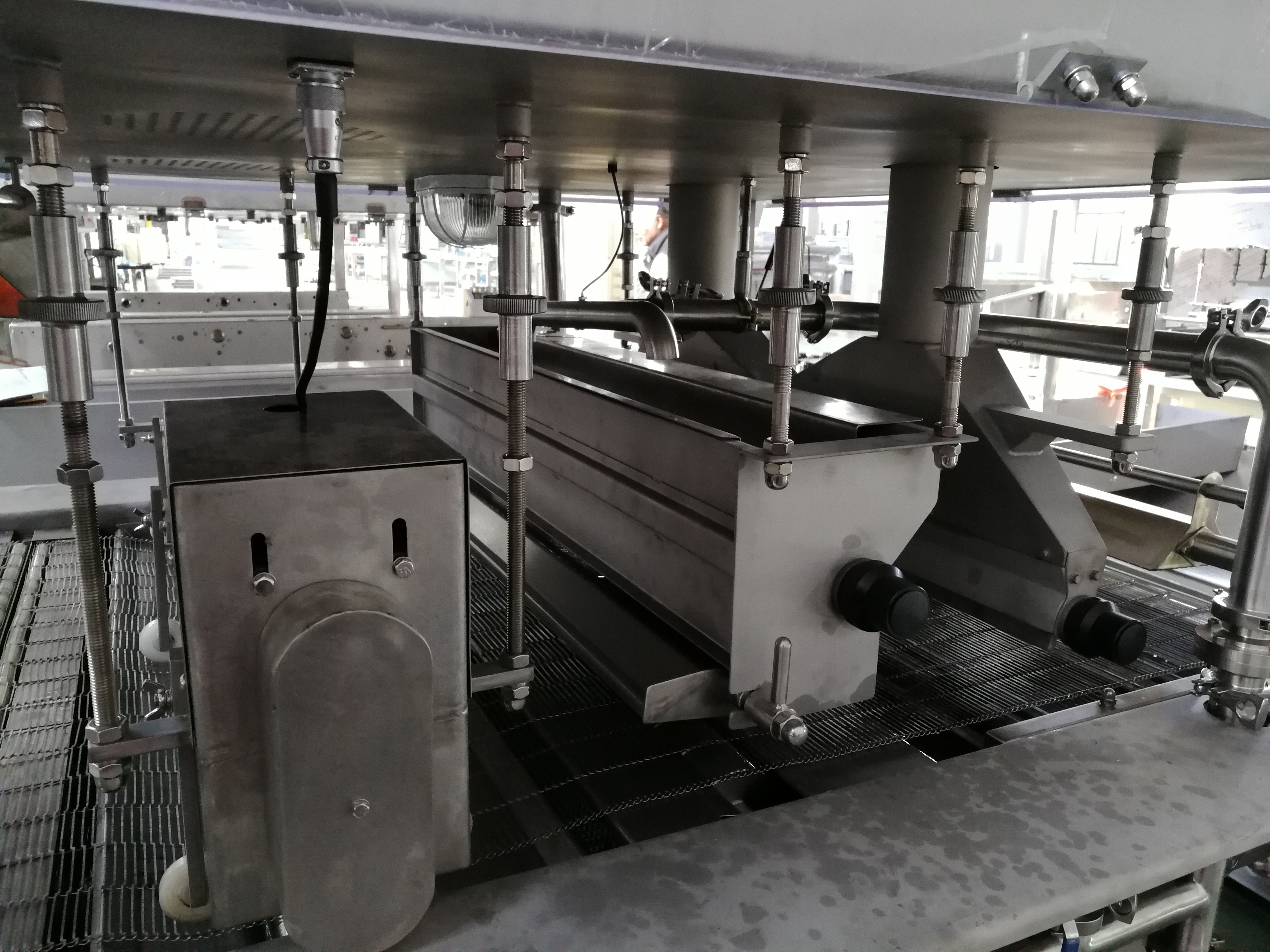 ISO 1200mm 400kg/H Commercial Chocolate Enrober