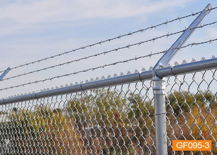 Zinc Coating 8Ft Diamond Chain Link Fence For Constructions