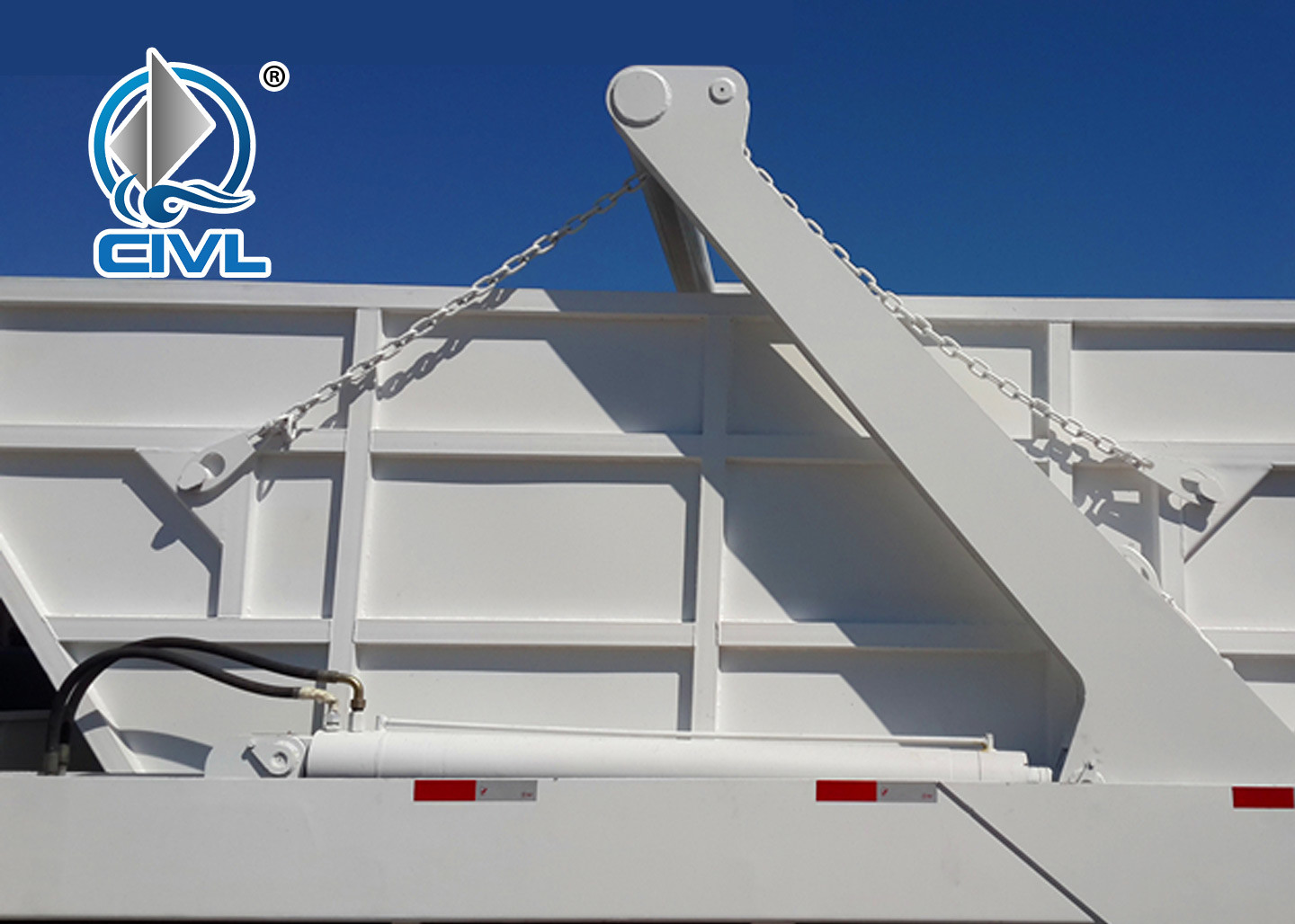 Swing Arm Garbage Truck Refuse Collector Garbage Truck In Good Condition