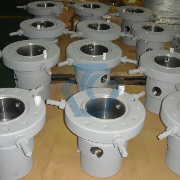 Wellhead Equipment Oil Gas Casing And Tubing Stainless Steel Alloy Steel Blind Flange 
