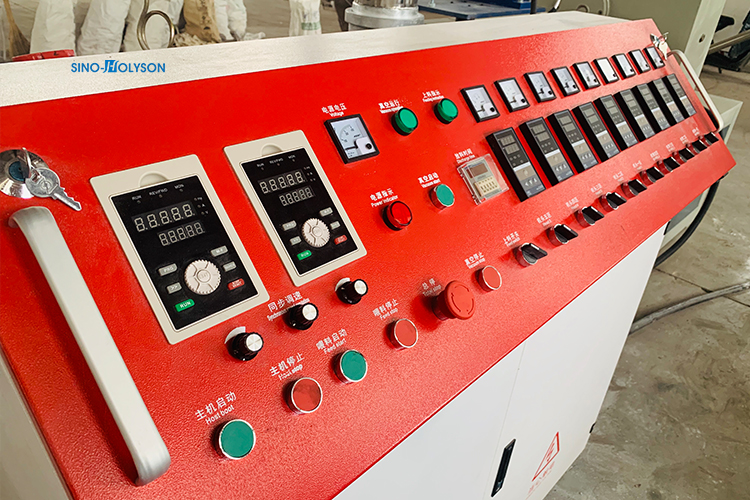 42 Rpm UPVC Pipe Manufacturing Machine 380V / 415V For Drain Pipe