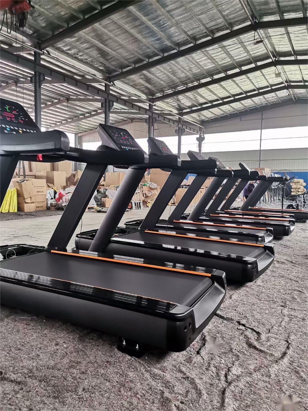 Commercial Gym Equipment LCD Touch Screen Treadmill Cardio Training Walking Running Machine