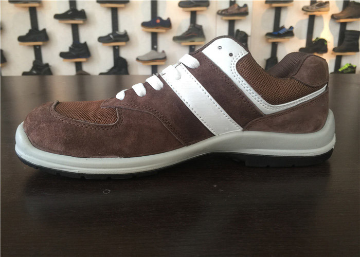 Non Slip Oil Resistant Work Shoes Size Customizable Sole Thread Stitching Stable