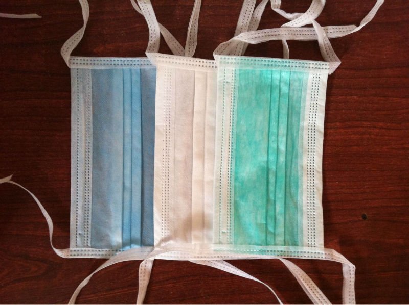 Comfortable Disposable Medical Face Mask 99% Bacterial Filtration Latex Free