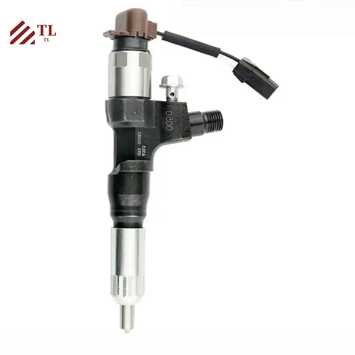 095000-6591 95000-6592 095000-6593 095000-6594 Injector NOZZLE DLLA155P842 095000-6590