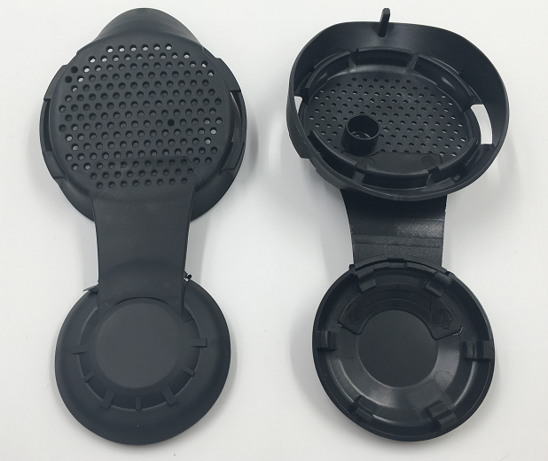 Cold Runner Plastic Injection Mould VPU Outlet Valve Cover Hytrel HTR 8068