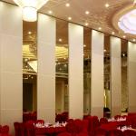 Banquet Hall Acoustic Movable Walls / Wooden Soundproof Sliding Room Folding