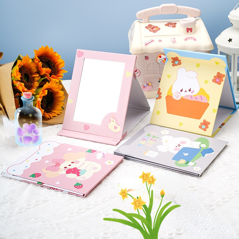 Design Style Fashion Coated Paper Glass Mirror Portable Vanity Light Mini Little Mirror