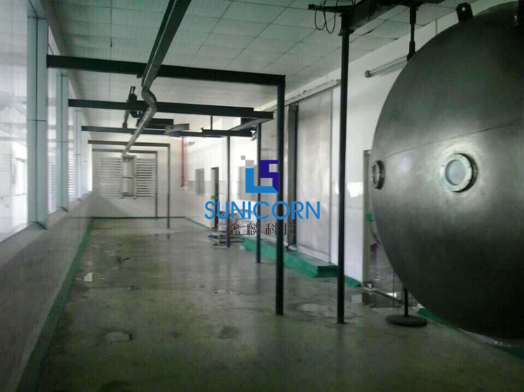 High Safety Large Food Lyophilizer 10sqm 100kg Capacity With Stainless Trays