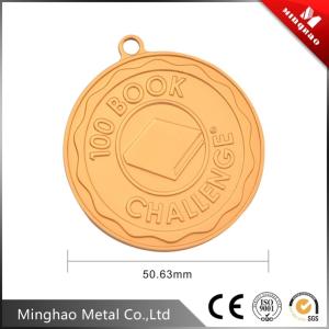China Factory direct handbag metal woodpecker logo tag,50.63mm gold color tag wholesale