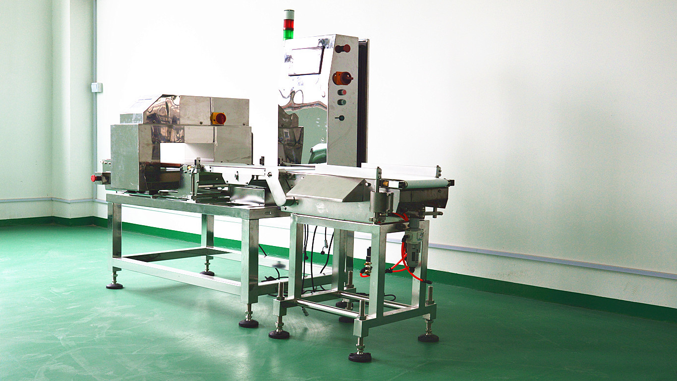 High speed combined metal detection and check weigher machine for metal detection and weight sorting process
