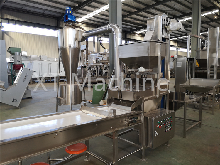 304 Stainless Steel Roasted Peanut Peeling Machine Intelligent 400KG/H