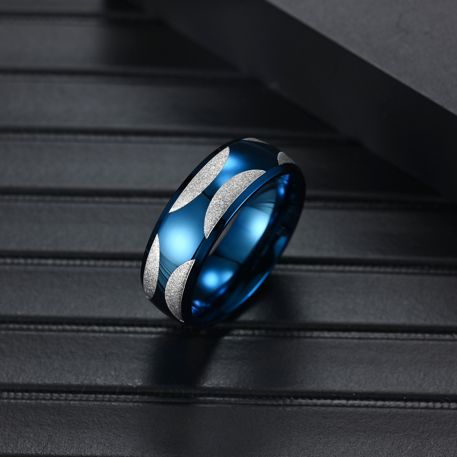 Simple Jewelry Men's Stainless Steel Ring Flower Pattern 8MM Ring