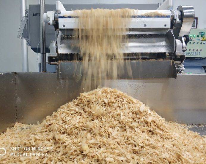 Dry Palm Oil Peeling Crispy Fried Shallot for hotel