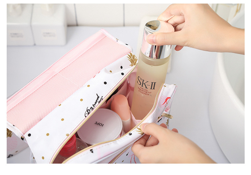 Flamingo Printed Portable Hanging Travel Makeup Bag
