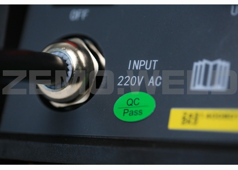 60HZ Electric Fusion Welding Machine DPS20 3.5KW electrofusion pipe welder