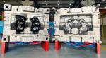 Automotive Plastic Mould Left and right symmetrical member complex structure