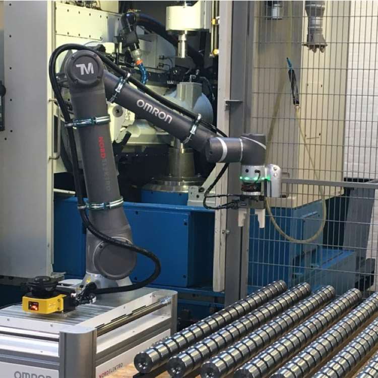 Robot Arm 6 Axis OMRON TM14M Cobot Payload 14kg With Visual Camera For Handling Robot As Cobot