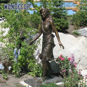 China Customized outdoor garden decoration, life-size, a beautiful bronze statue of a woman wholesale