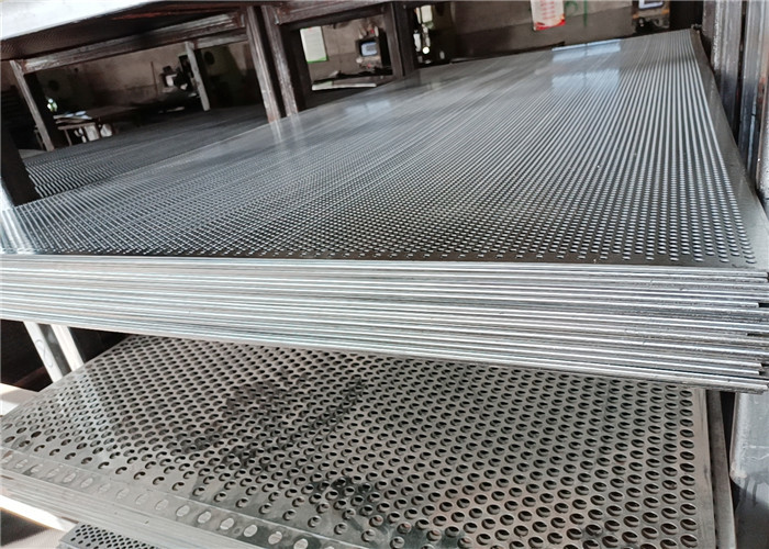 2mm Hole Diameter length 2m Metal Perforated Sheet For Speaker