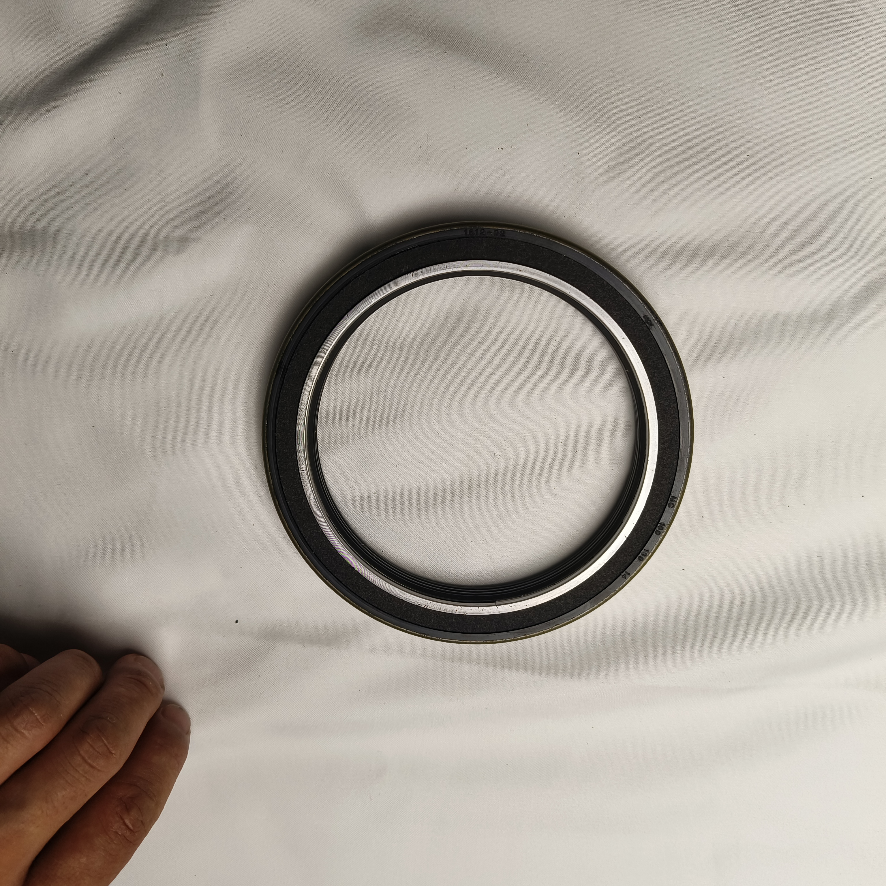 Highly Demanded Heavy Duty Truck Engine Oil Seal Crankshaft Oil Seal 612630010106