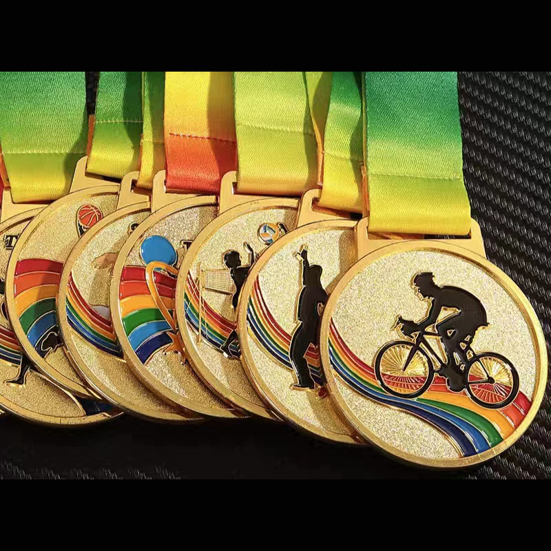 Craft Soft Enamel / Hard Enamel / 3D Zinc Alloy Gold Award Marathon Running Metal Sport Medal with Logo