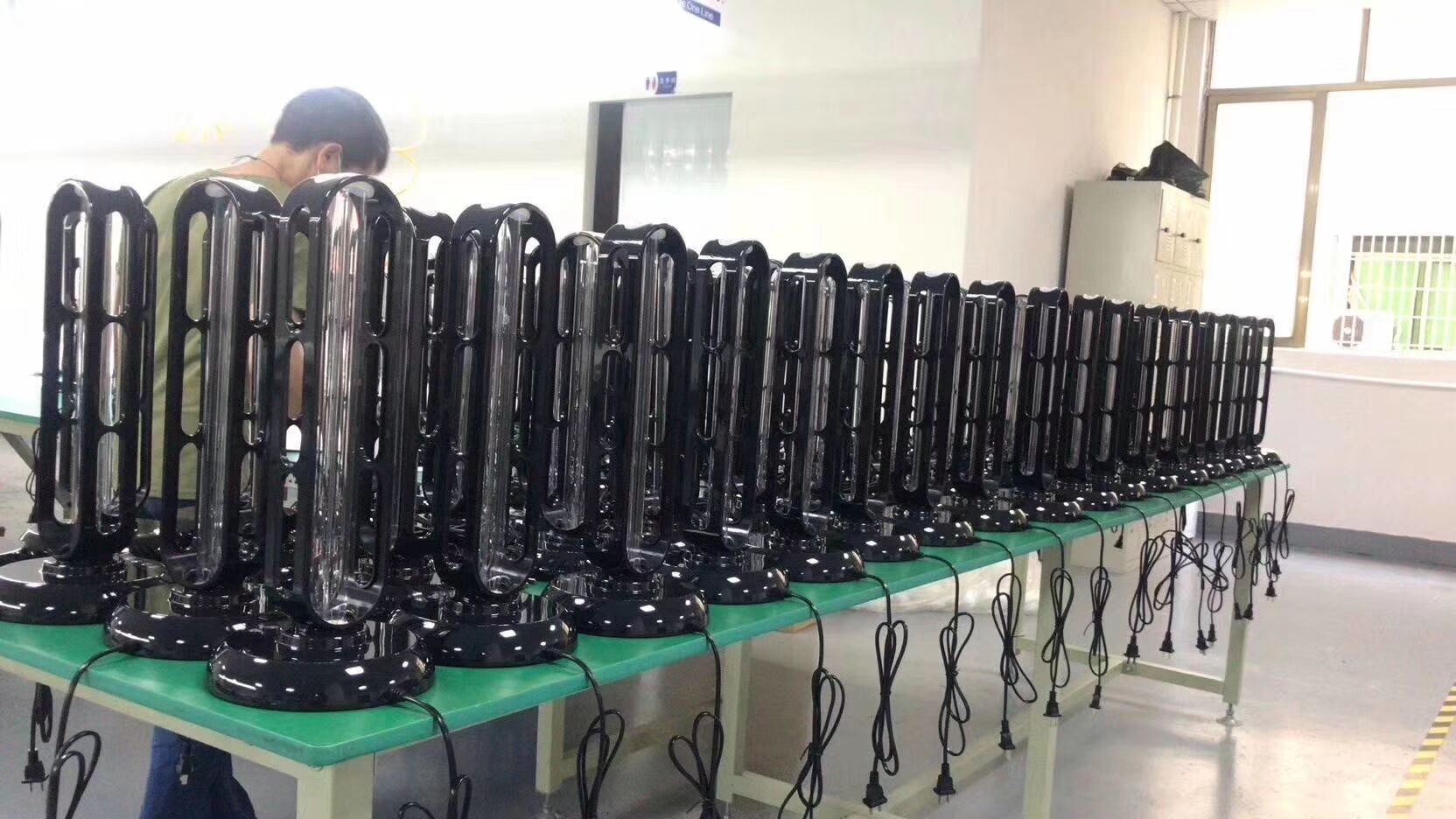 360 Degree Remote Control UVC Germicidal Lamp