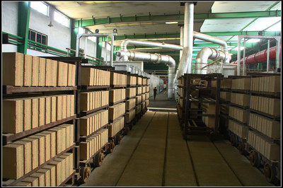 Low Apparent Magnesia Carbon Refractory Bricks For Ladle Lip With And Low SiC Content